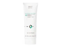 SUZANOBAGIMD Physical Defense Broad Spectrum SPF 40