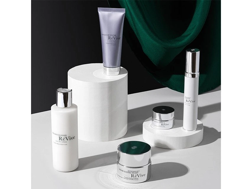 RéVive Skincare Masque De Volume Sculpting And Firming Mask 7 RéVive Skincare Masque De Volume Sculpting And Firming Mask - Image 7