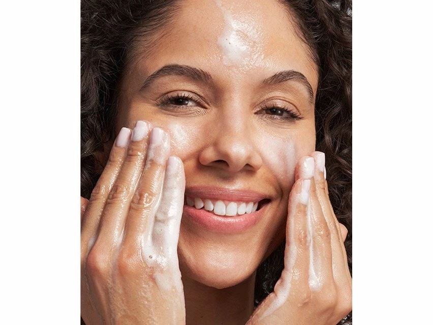 NEOSTRATA Resurface Foaming Glycolic Wash 6 NEOSTRATA Resurface Foaming Glycolic Wash - Image 6