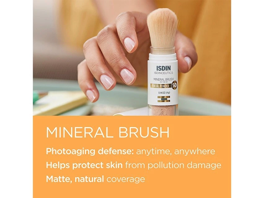 ISDIN Isdinceutics Mineral Brush With Zinc Oxide 4 ISDIN Isdinceutics Mineral Brush With Zinc Oxide - Image 4