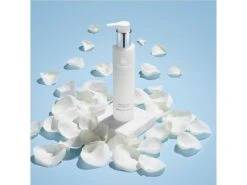 Olivanna Rosewater & Chamomile Cream Cleanser -Care Products stfrwty1 202304051643360431