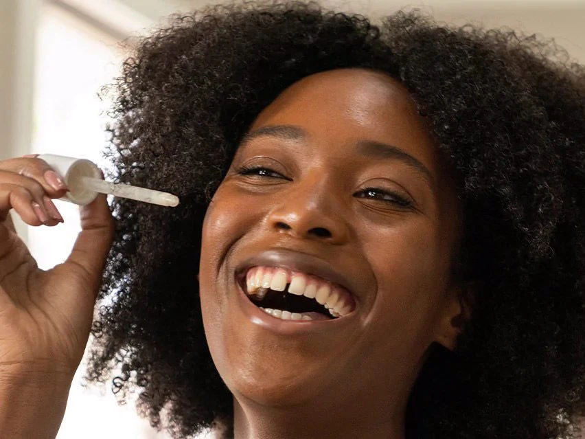 COOLA Organic SPF 30 Full Spectrum 360° Sun Silk Drops 3 COOLA Organic SPF 30 Full Spectrum 360° Sun Silk Drops - Image 3